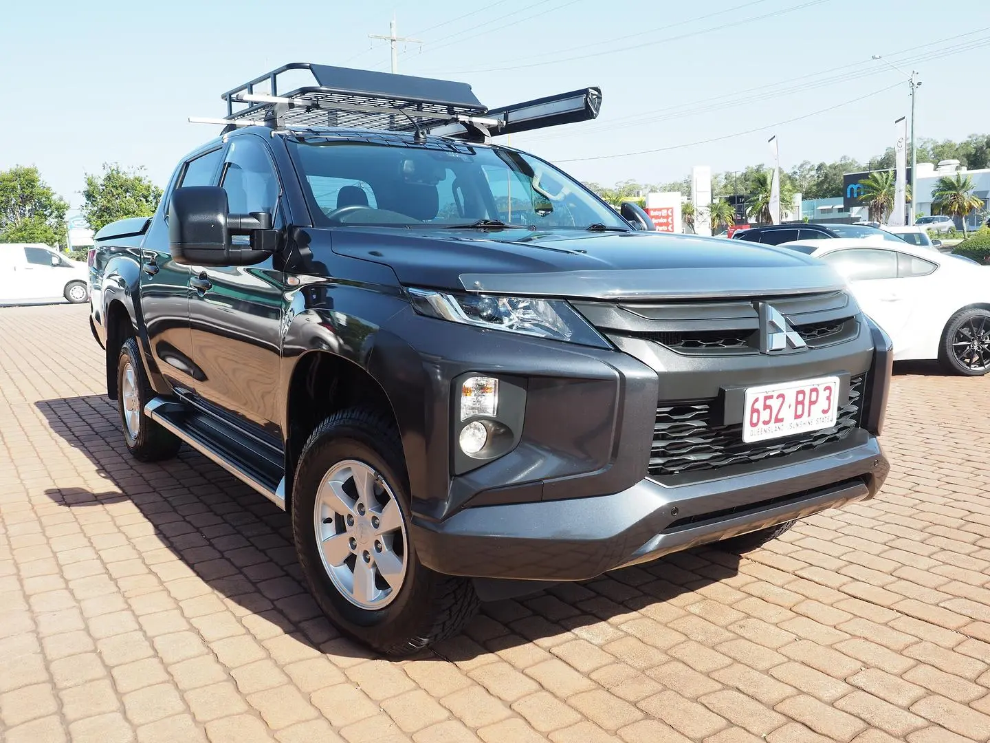 2021 Mitsubishi Triton Gallery Image 1