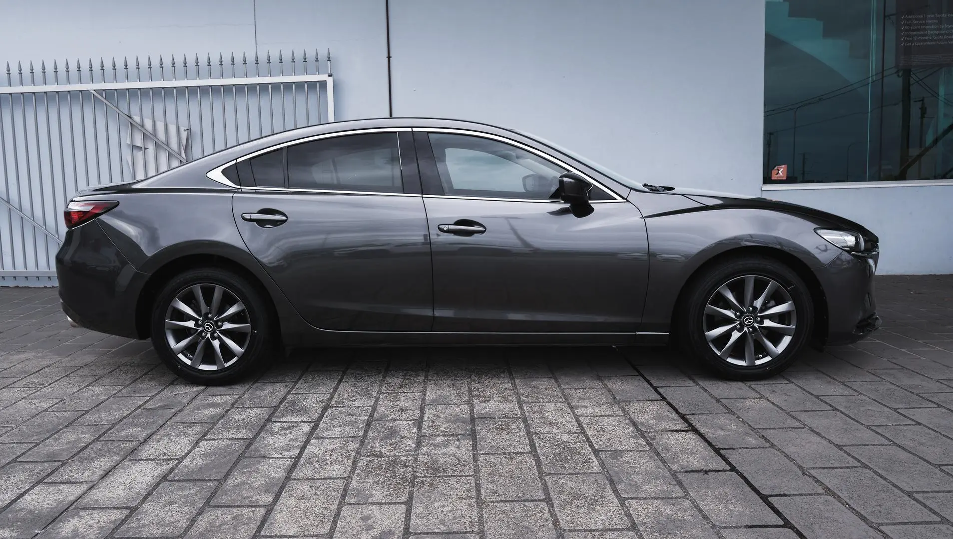 2019 Mazda 6 Gallery Image 2