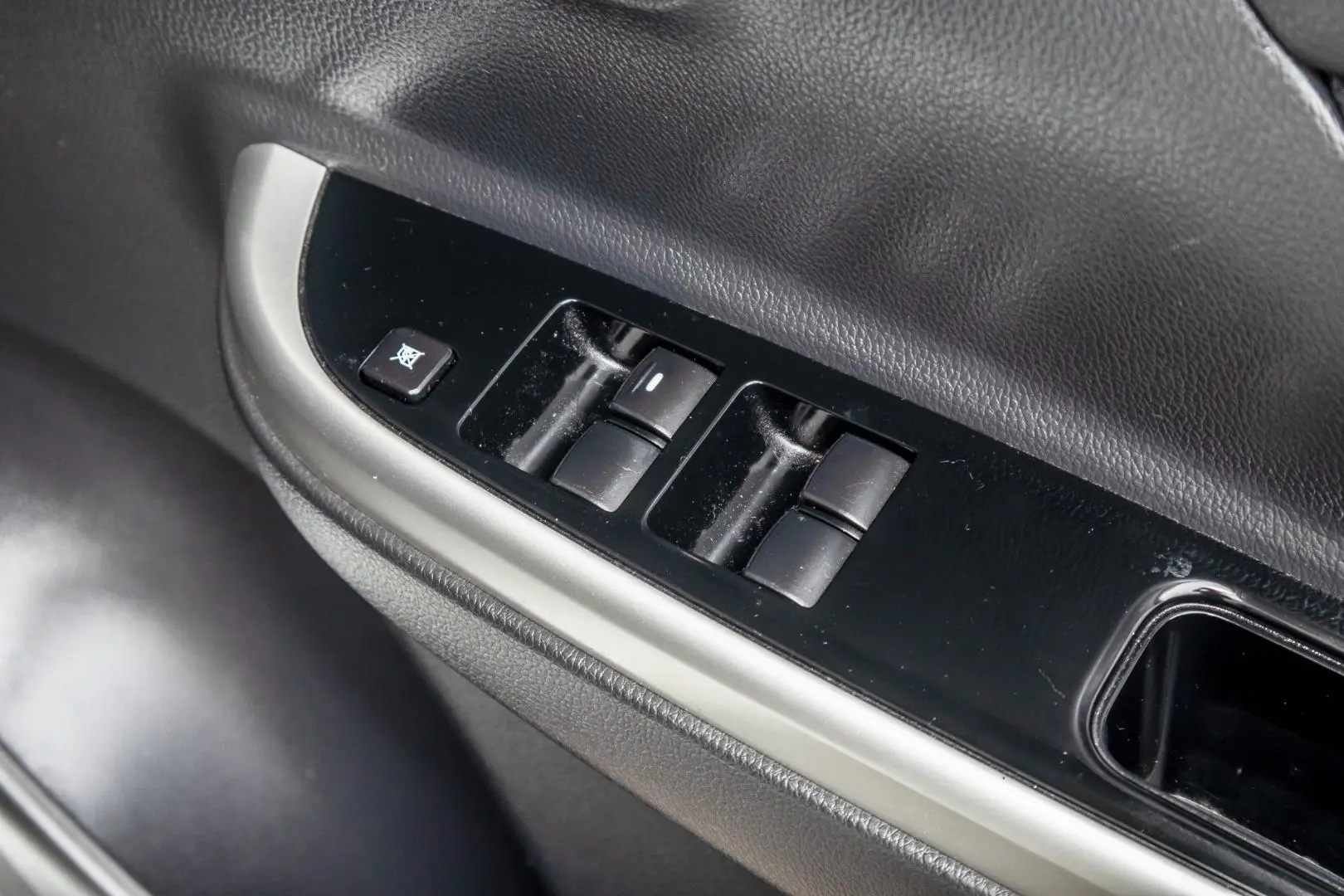2022 Mitsubishi Triton Gallery Image 10