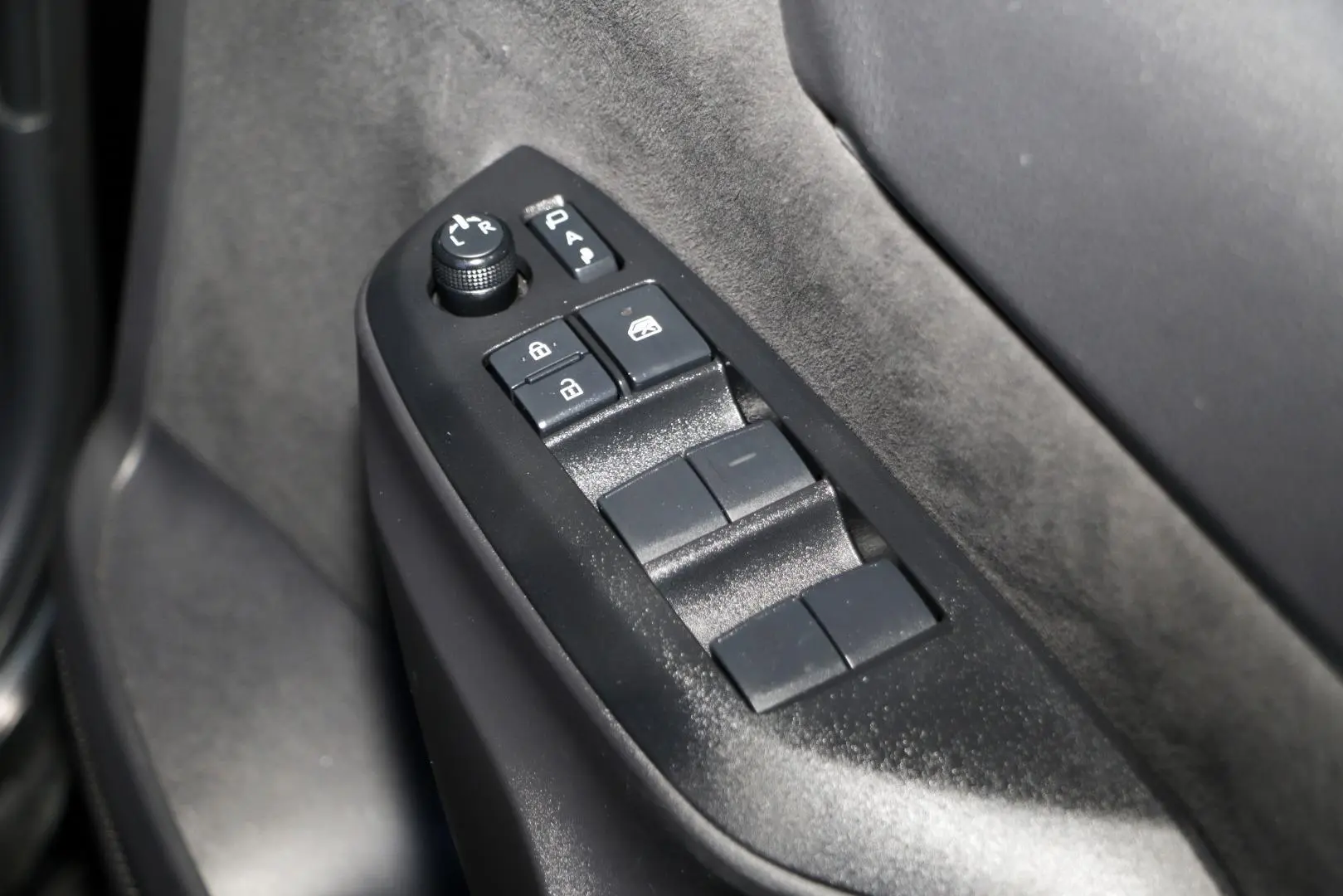 2023 Toyota Yaris Cross Gallery Image 18