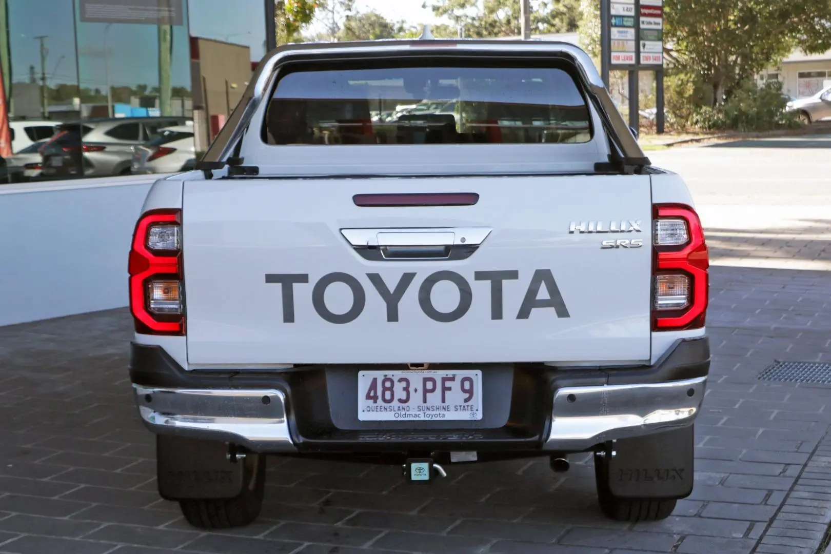 2023 Toyota Hilux Gallery Image 4
