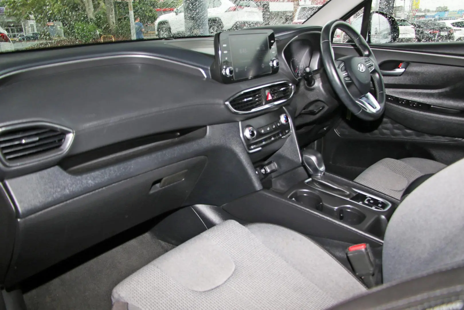 2023 Hyundai Santa Fe Gallery Image 7