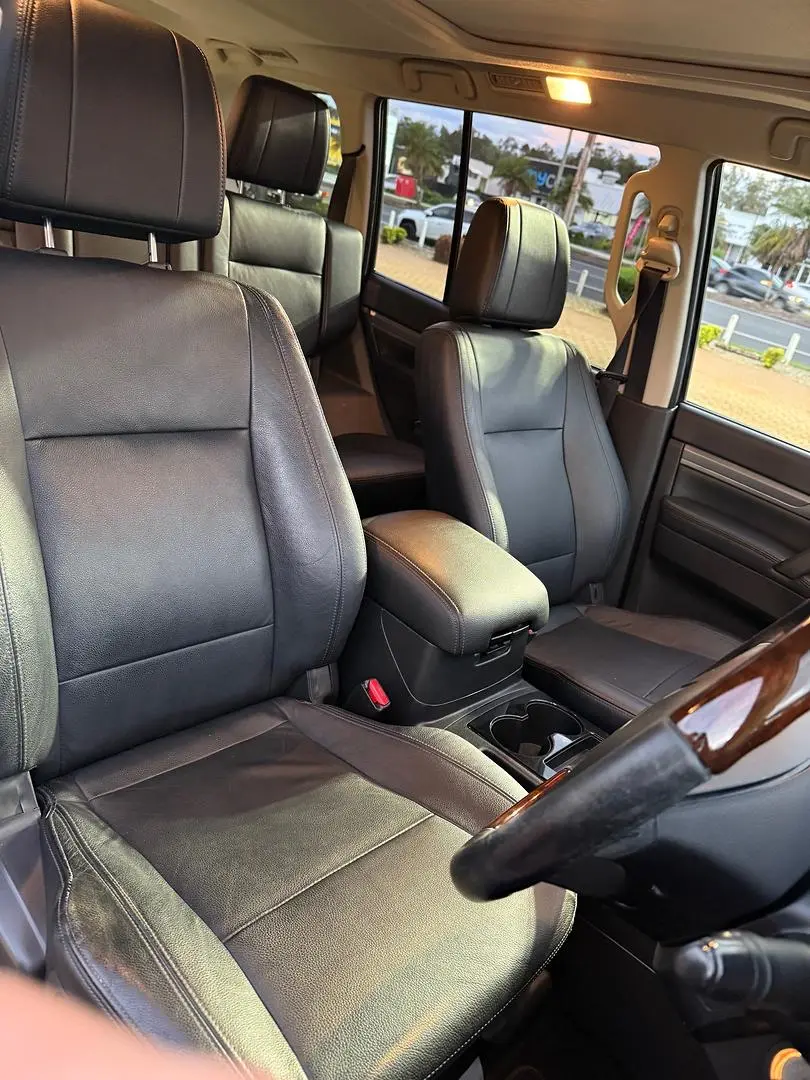 2016 Mitsubishi Pajero Gallery Image 21