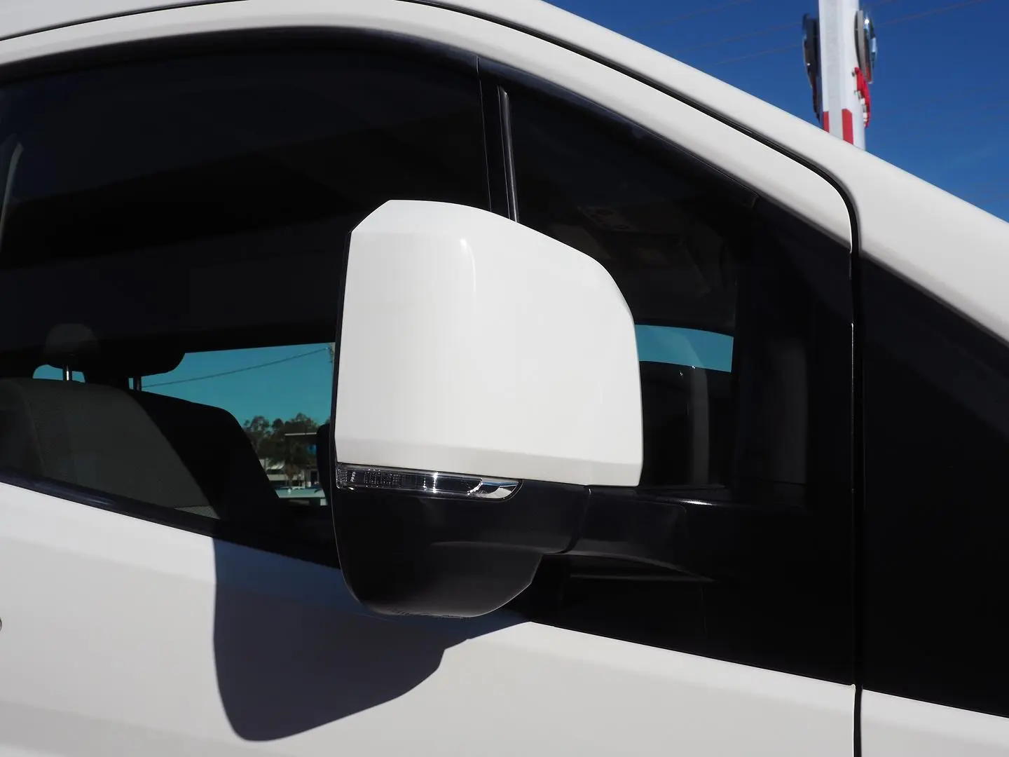 2021 Toyota Hiace Gallery Image 12