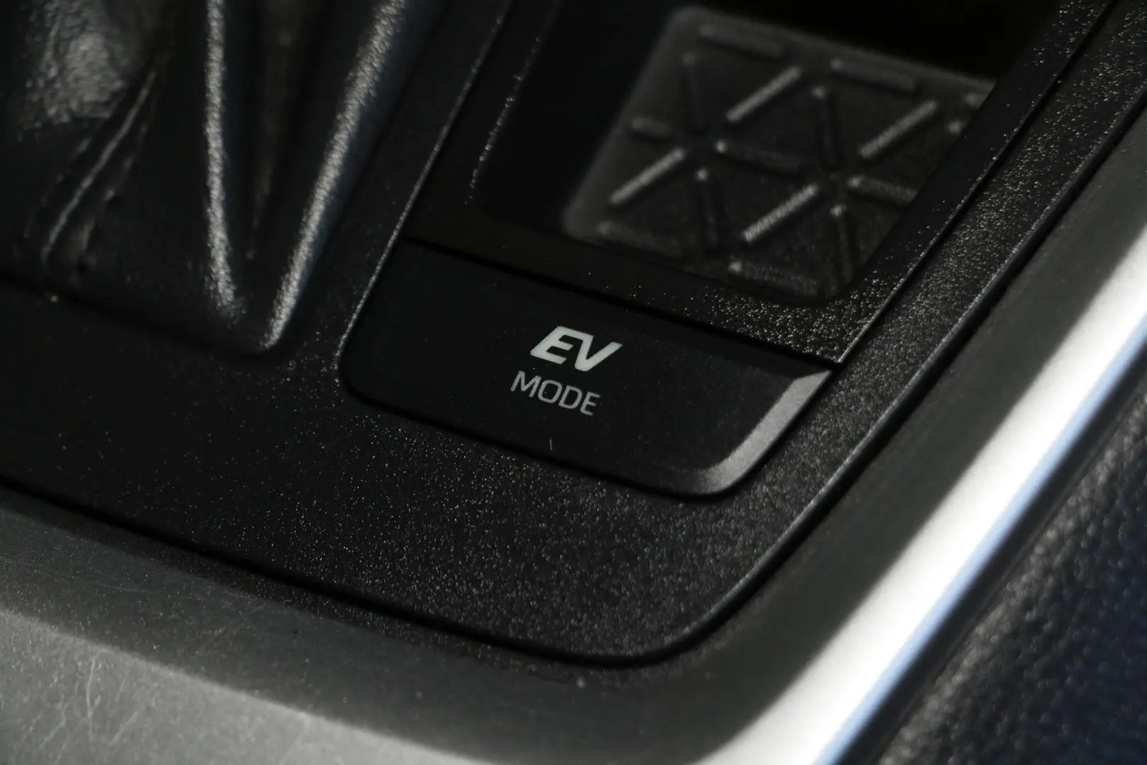 2023 Toyota RAV4 Gallery Image 15