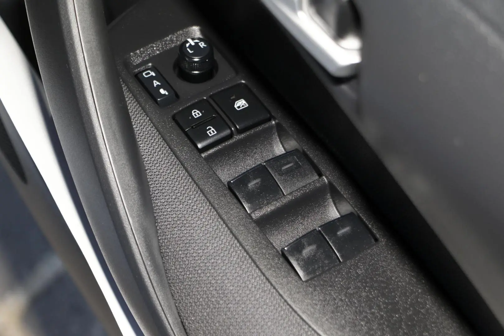 2025 Toyota Corolla Gallery Image 20
