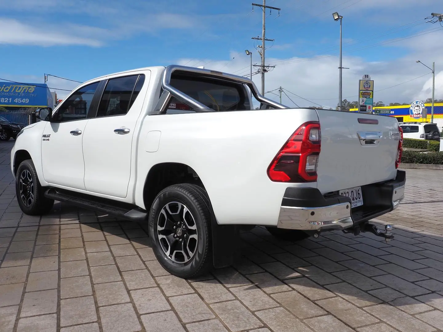 2023 Toyota Hilux Gallery Image 3