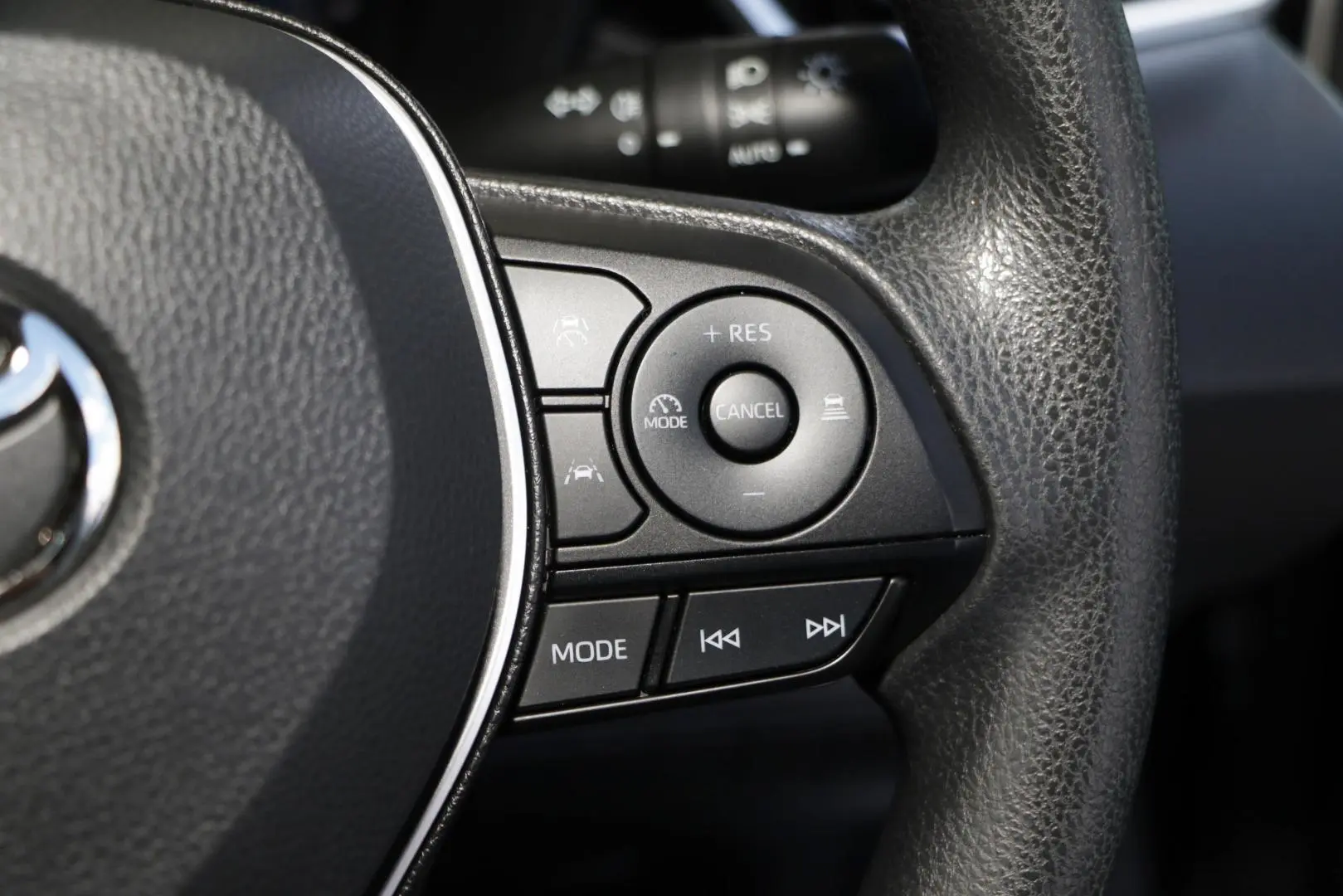 2025 Toyota Corolla Gallery Image 17