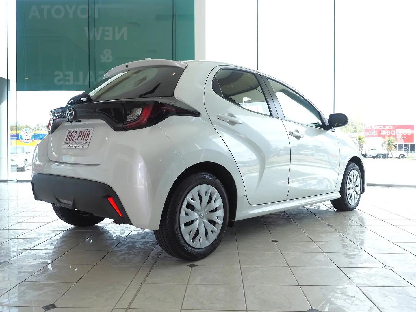 2023 Toyota Yaris Gallery Image 7