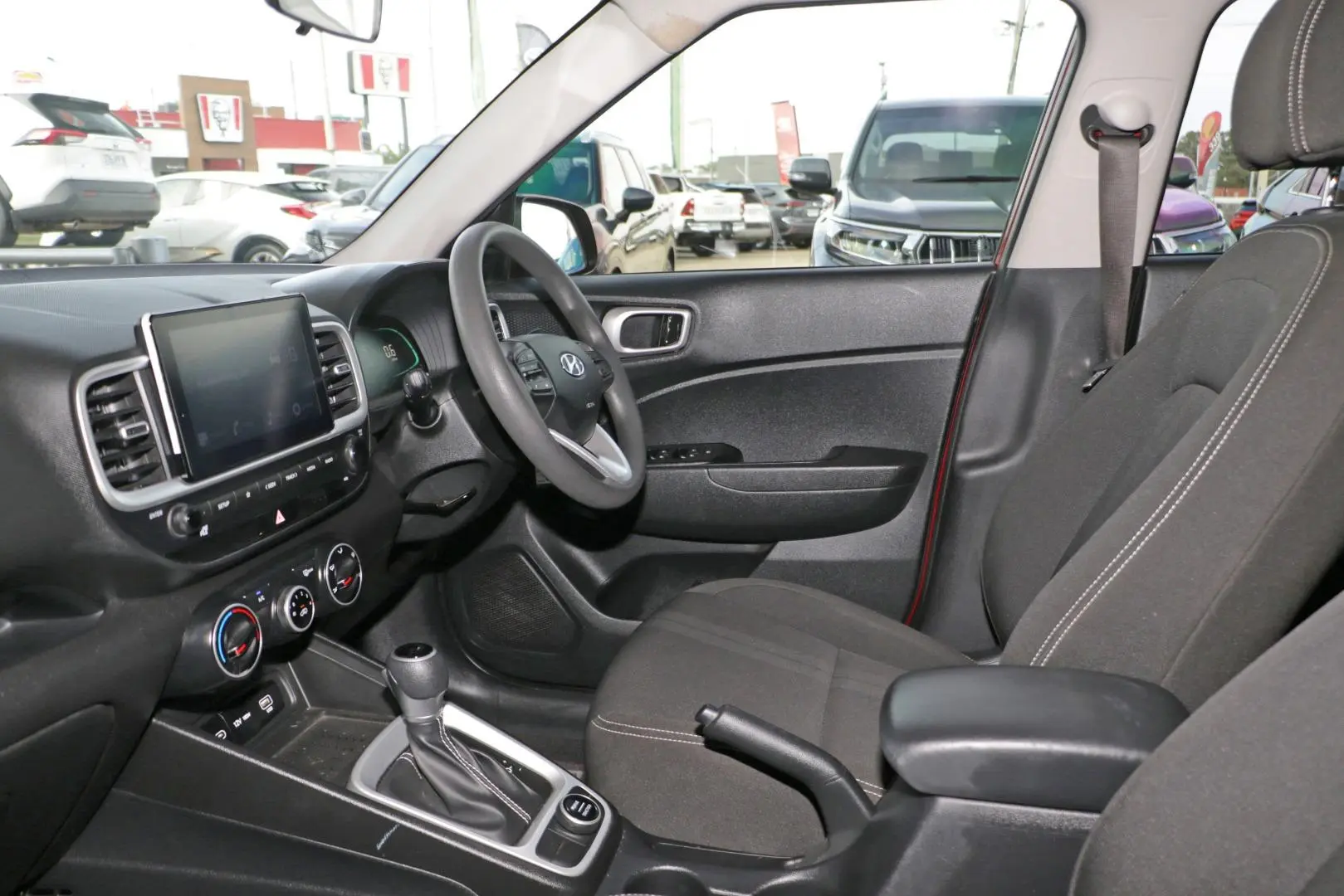 2023 Hyundai Venue Gallery Image 8