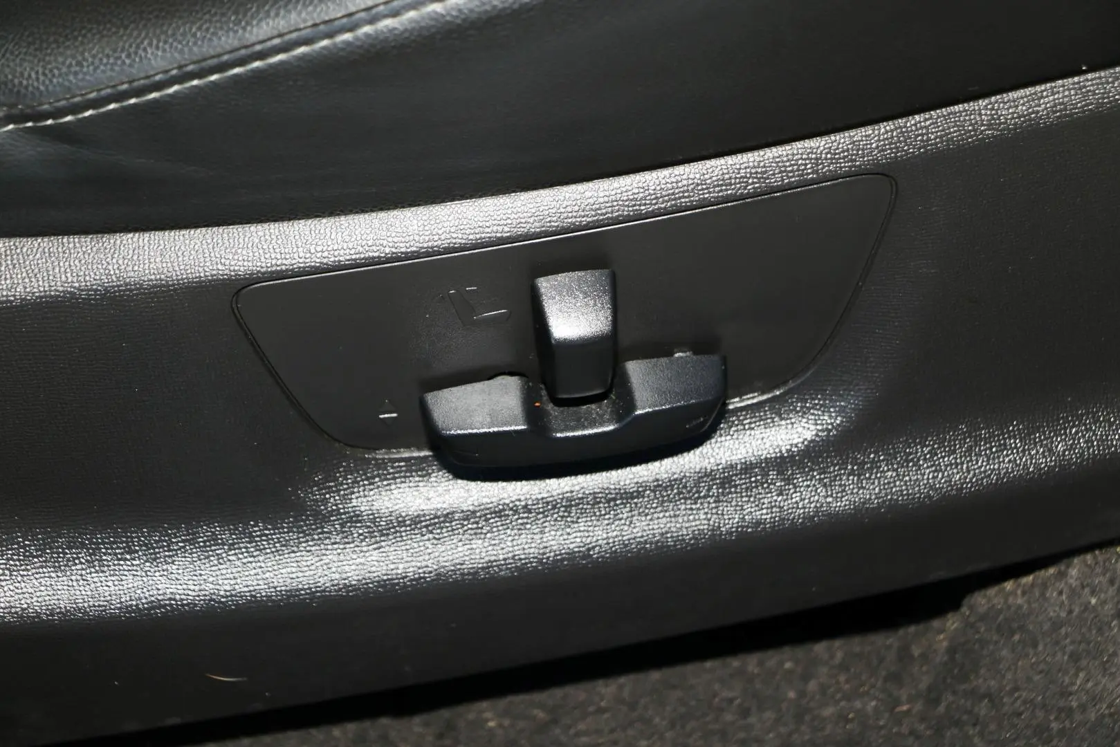2020 Holden Trailblazer Gallery Image 16