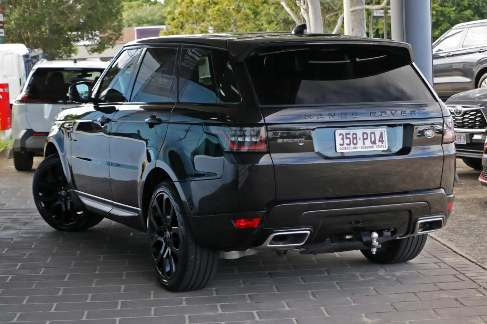 2022 Land Rover Range Rover Sport Gallery Image 2