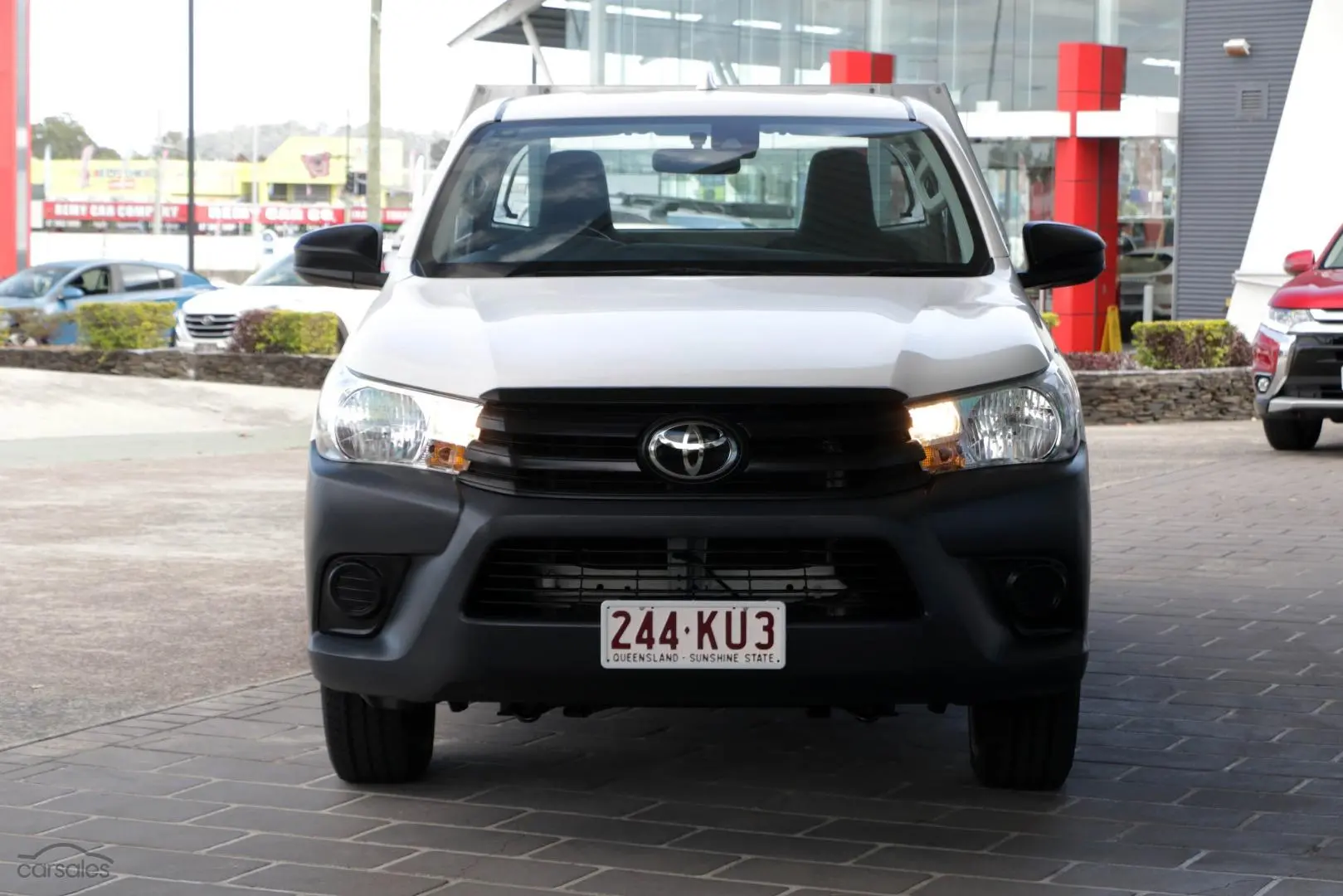 2021 Toyota Hilux Image 3