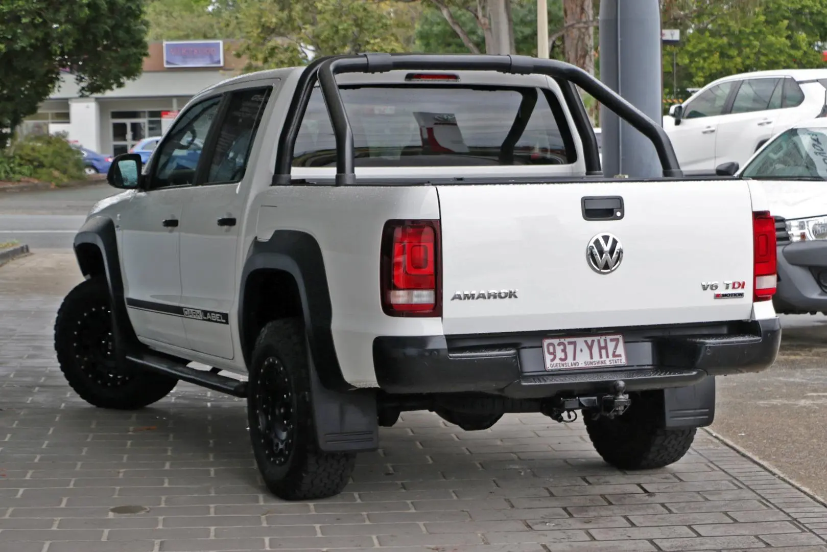 2018 Volkswagen Amarok Image 2