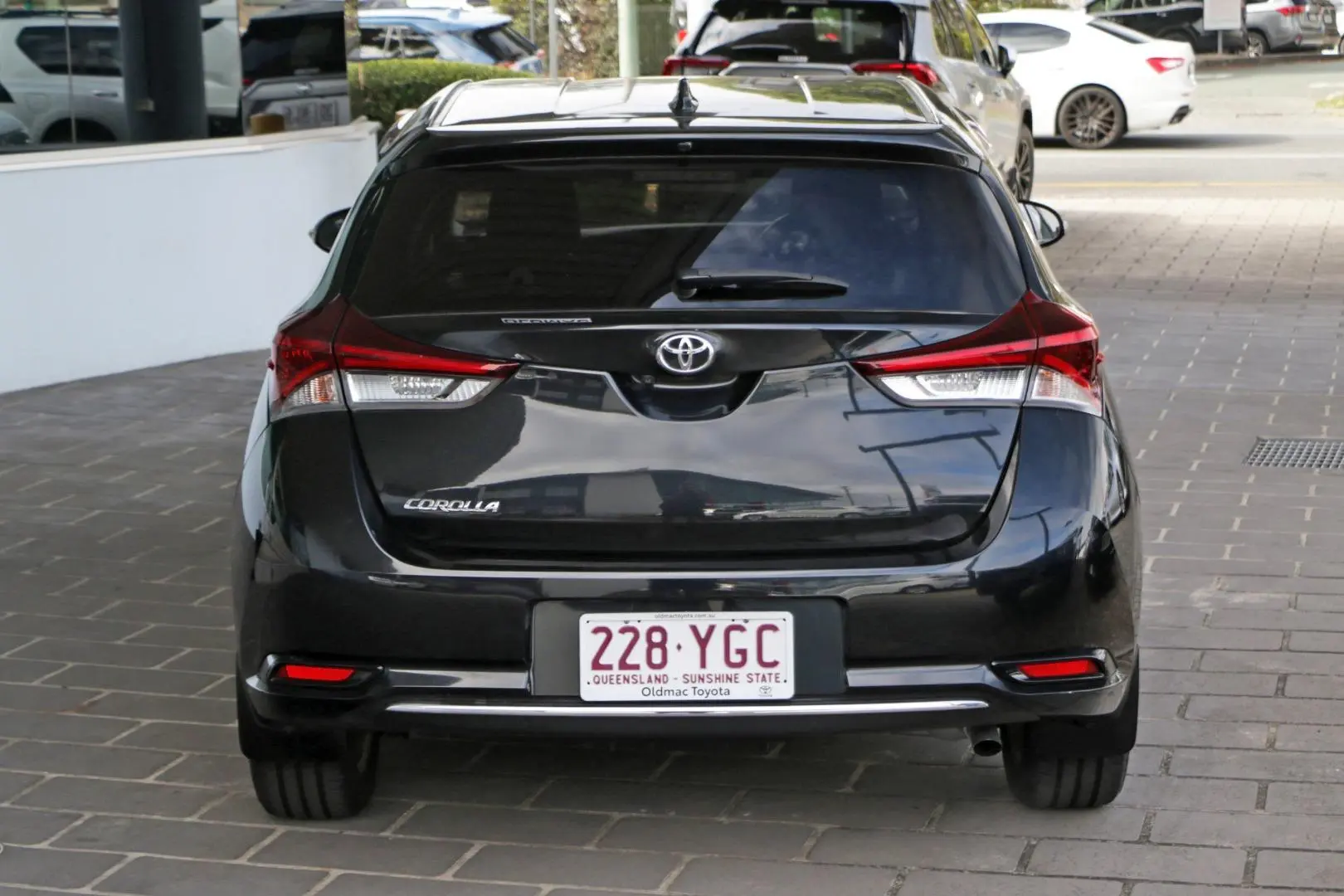 2018 Toyota Corolla Gallery Image 4