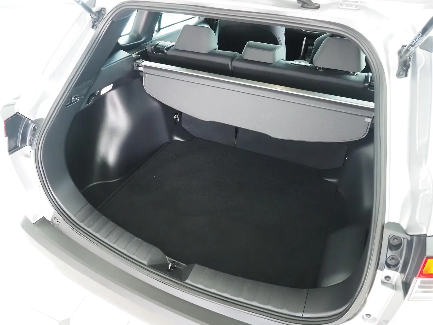 2023 Toyota Corolla Cross Gallery Image 14