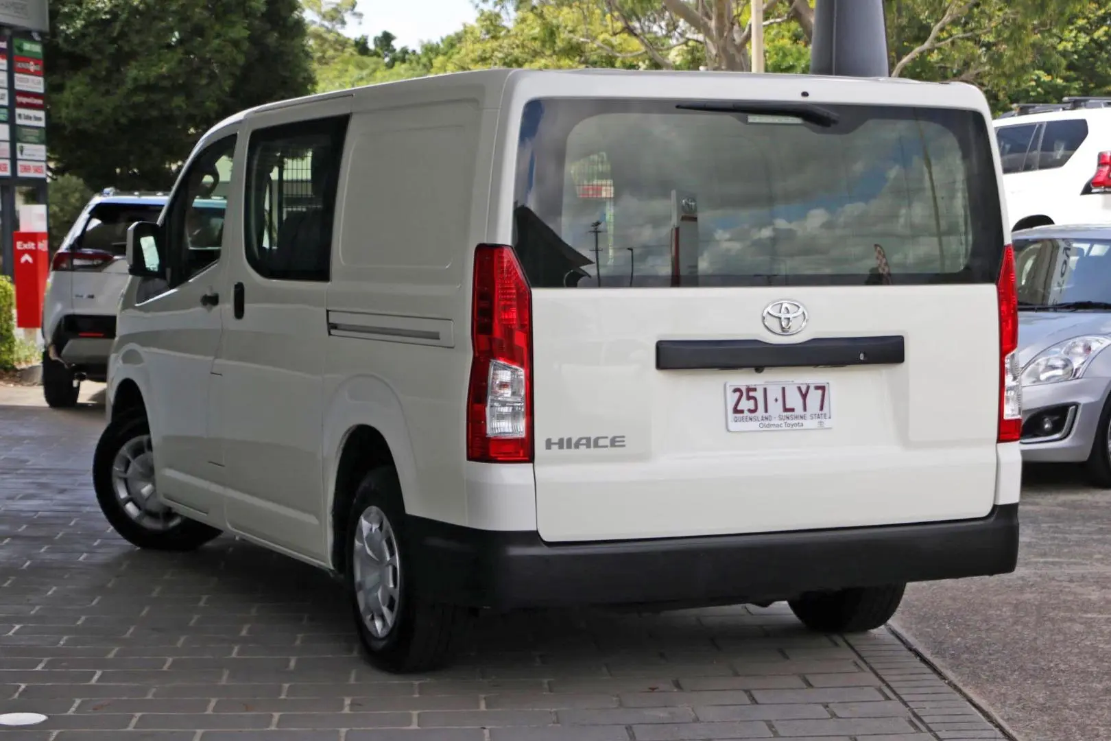 2019 Toyota Hiace Gallery Image 2