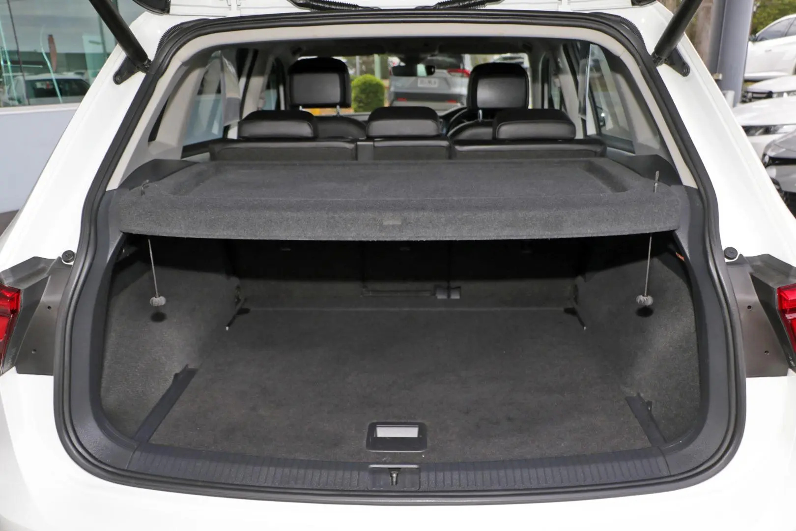 2016 Volkswagen Tiguan Gallery Image 22