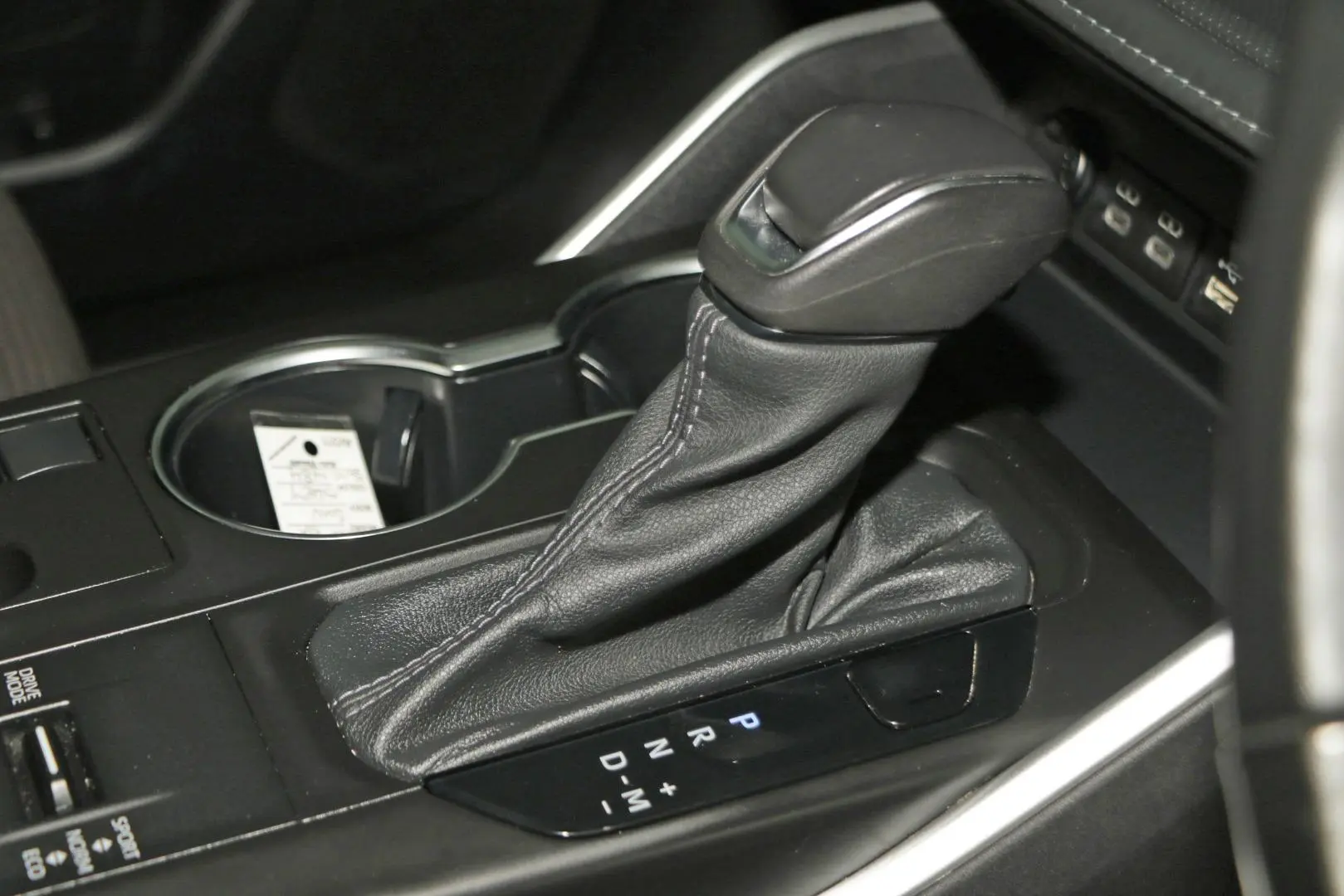 2023 Toyota Kluger Gallery Image 12