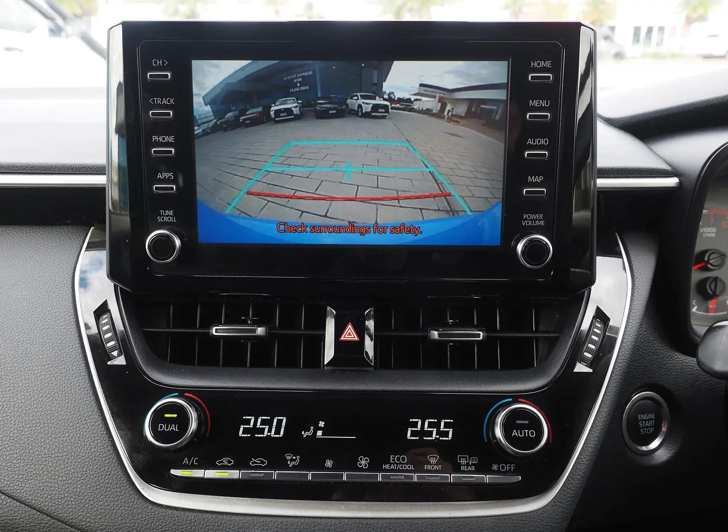 2020 Toyota Corolla Gallery Image 34