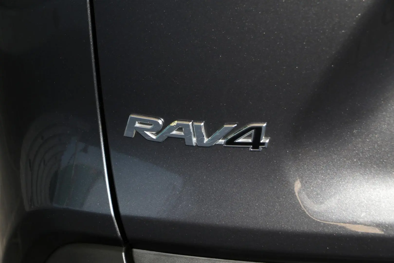 2020 Toyota RAV4 Image 23