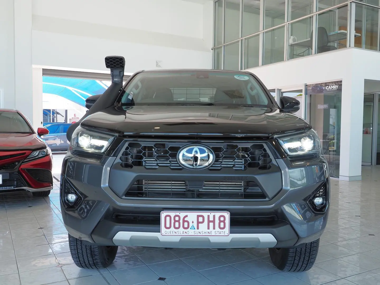 2025 Toyota Hilux Gallery Image 13