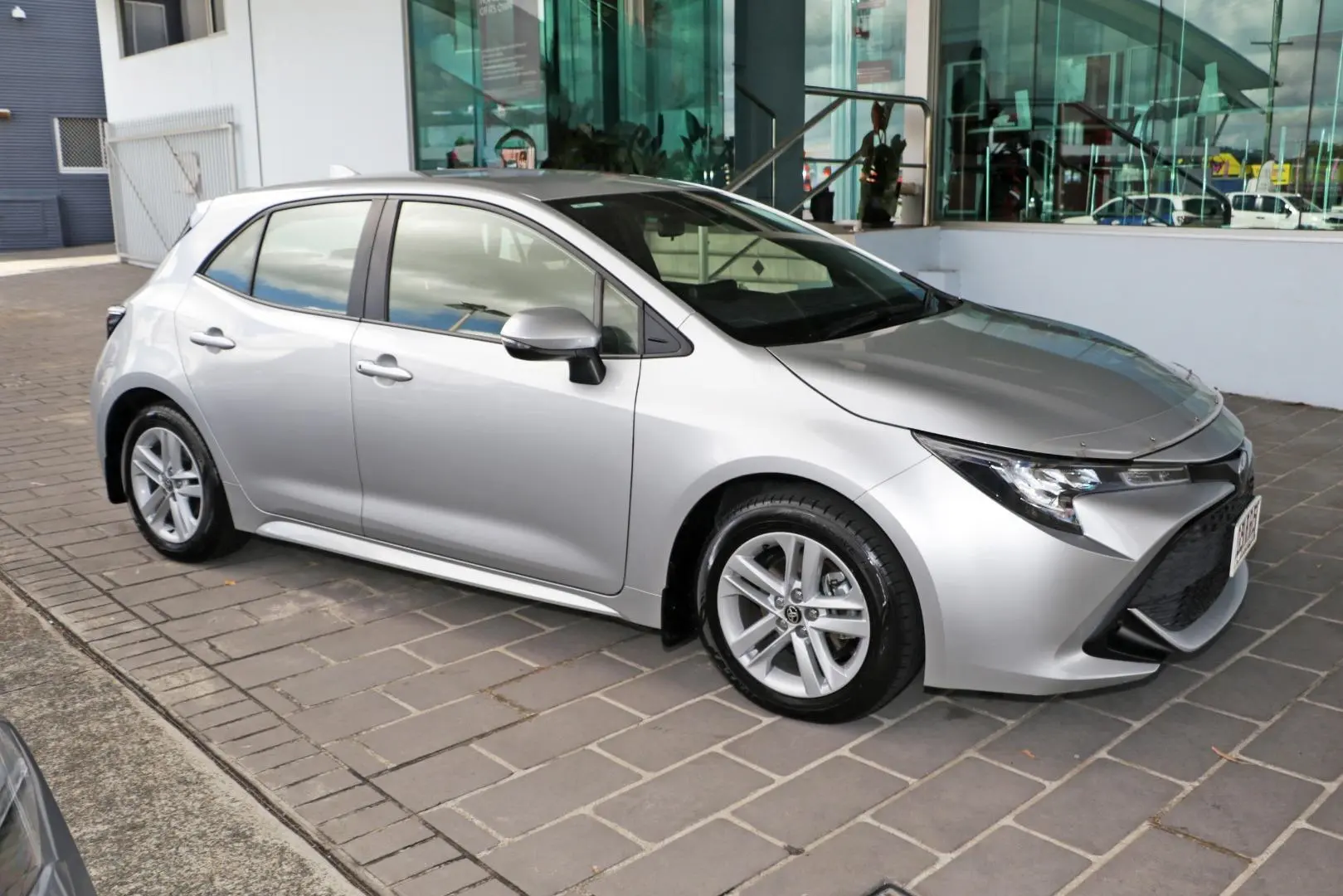 2021 Toyota Corolla Gallery Image 5