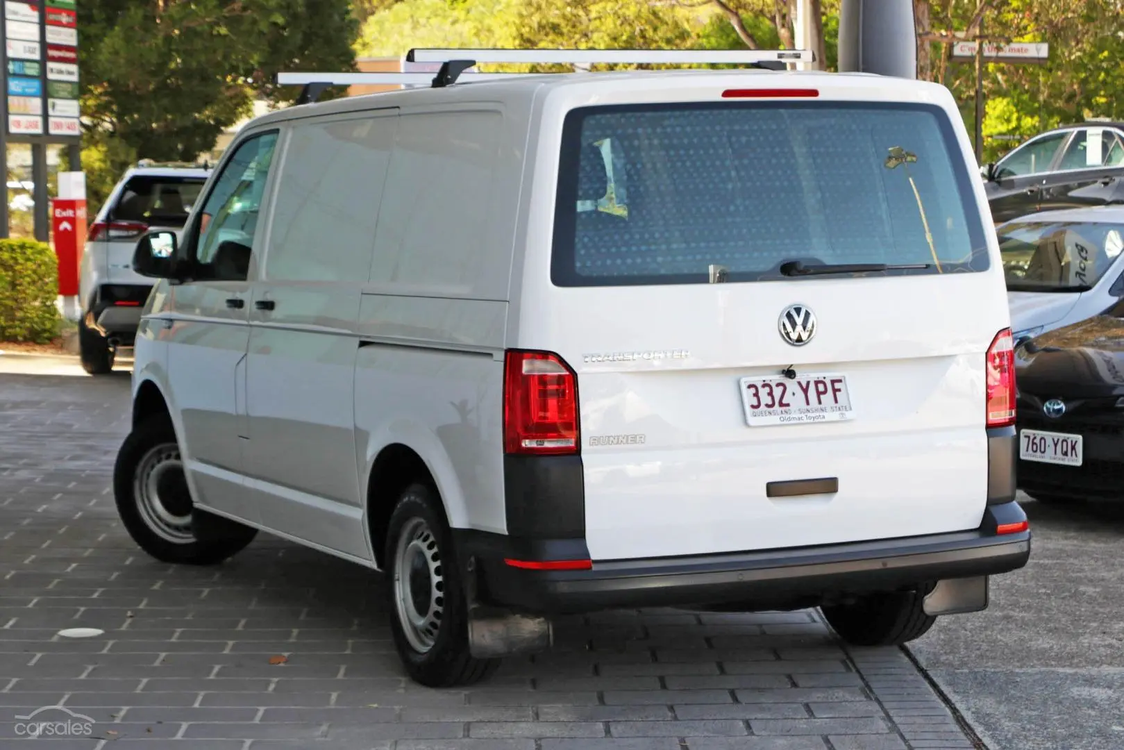 2019 Volkswagen Transporter Image 2