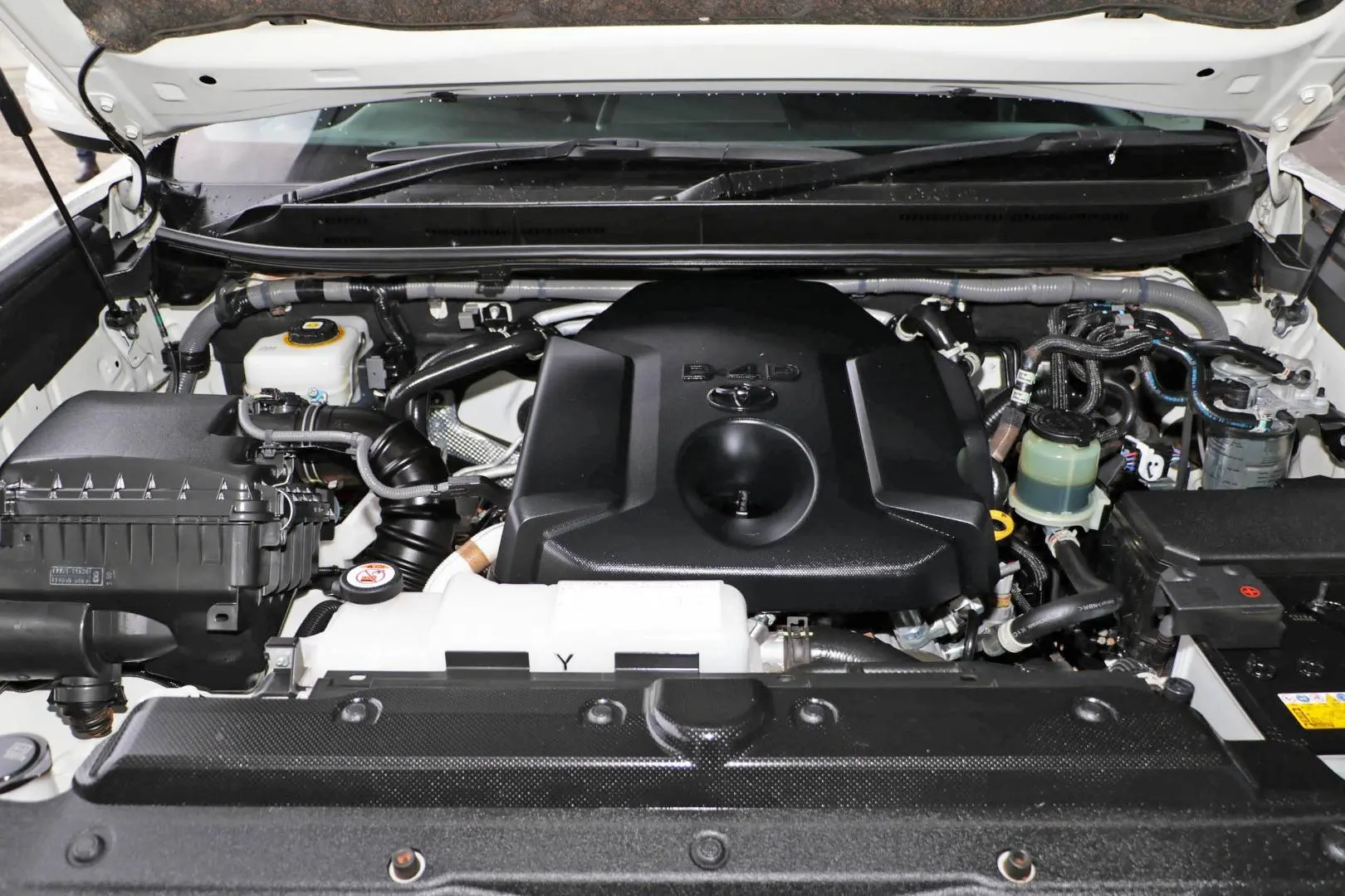 2023 Toyota Landcruiser Prado Gallery Image 22