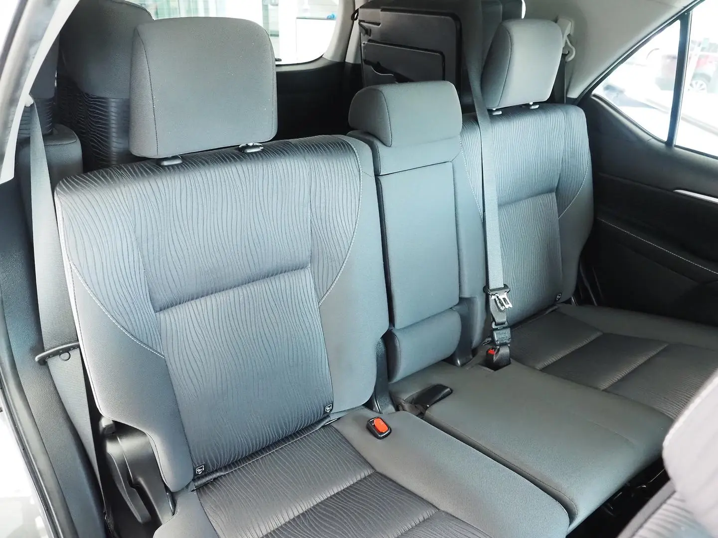 2022 Toyota Fortuner Gallery Image 16