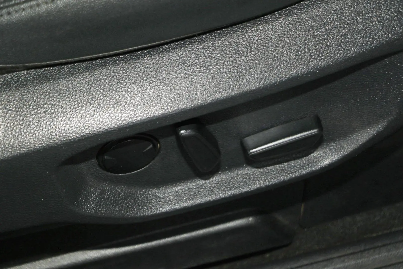 2022 Ford Everest Gallery Image 15