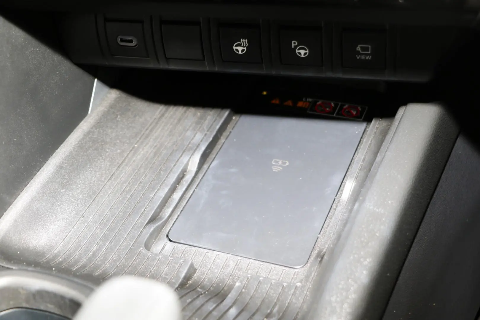 2024 Toyota C-HR Gallery Image 15