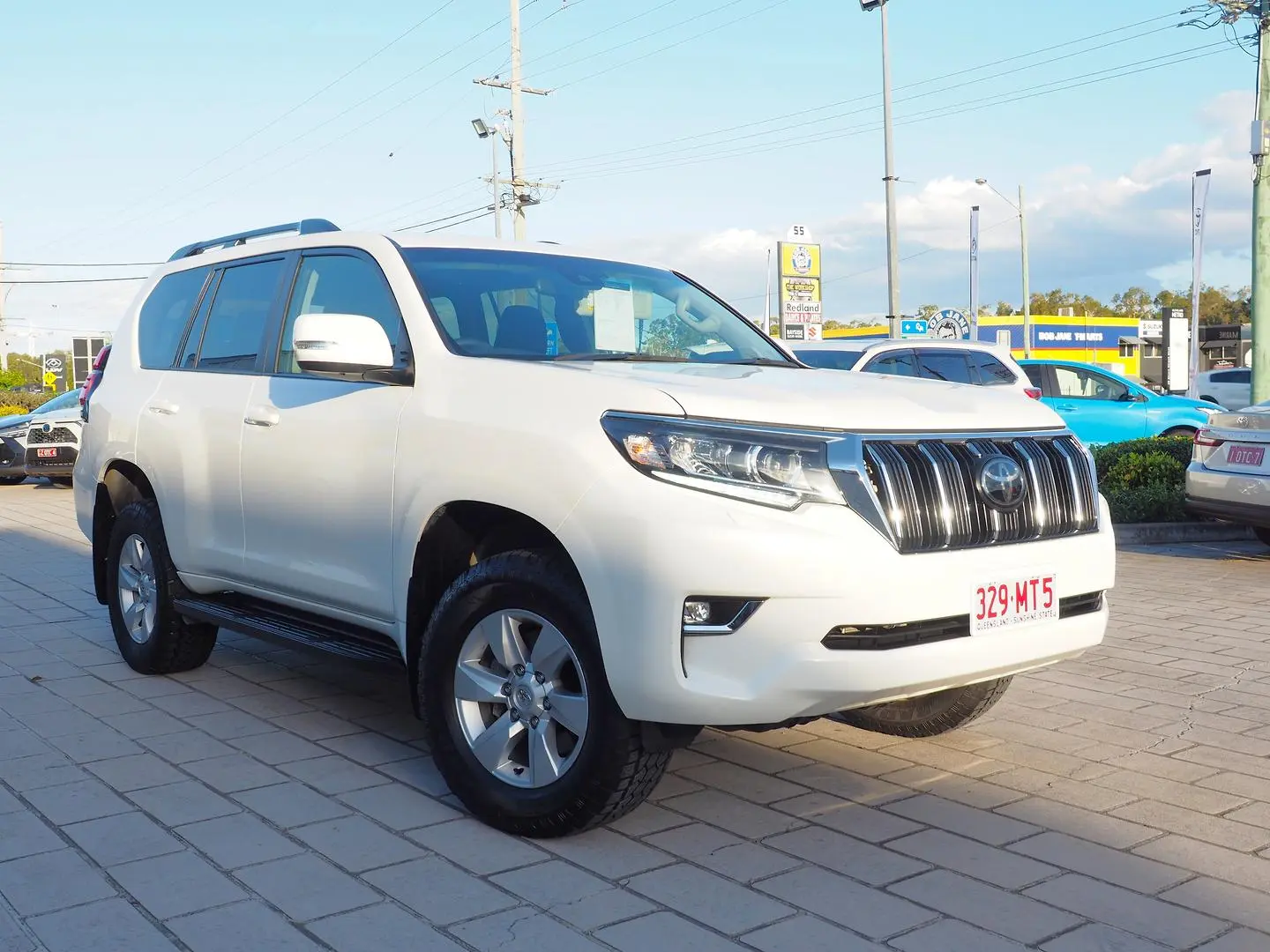 2022 Toyota Landcruiser Prado Gallery Image 1