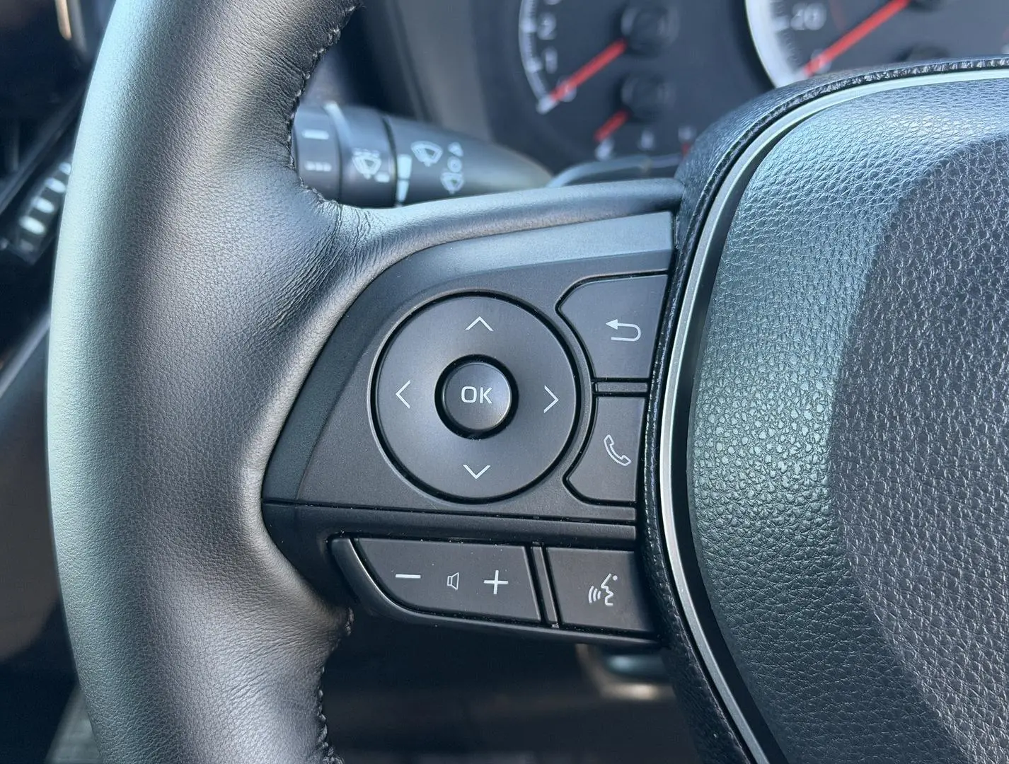 2020 Toyota Corolla Gallery Image 26
