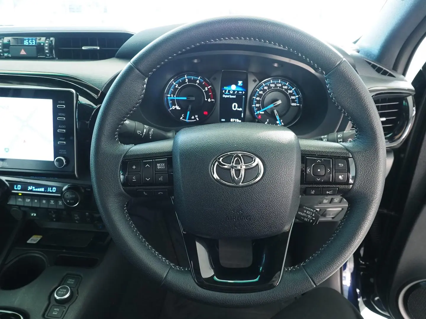 2025 Toyota Hilux Gallery Image 20