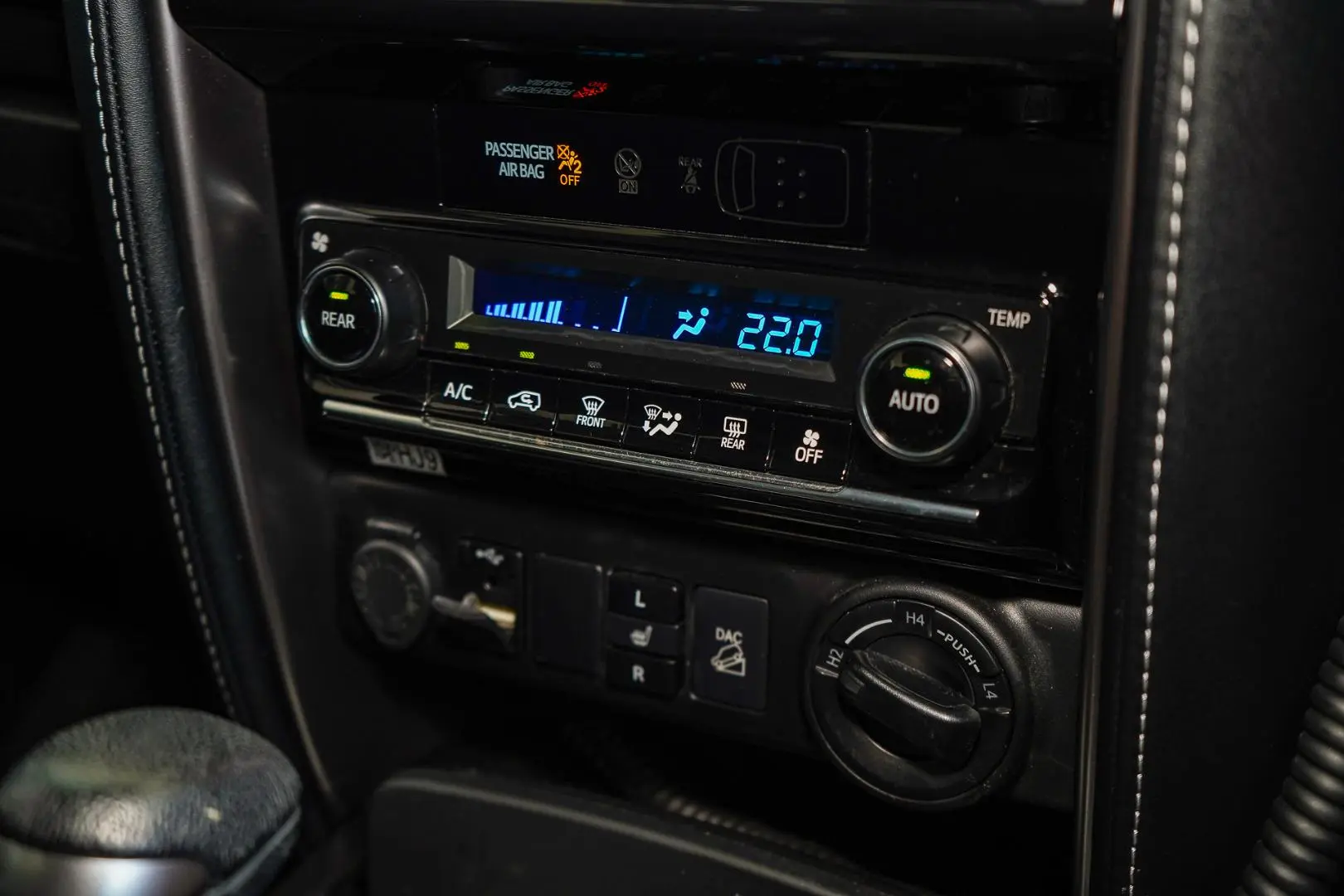 2020 Toyota Fortuner Gallery Image 16