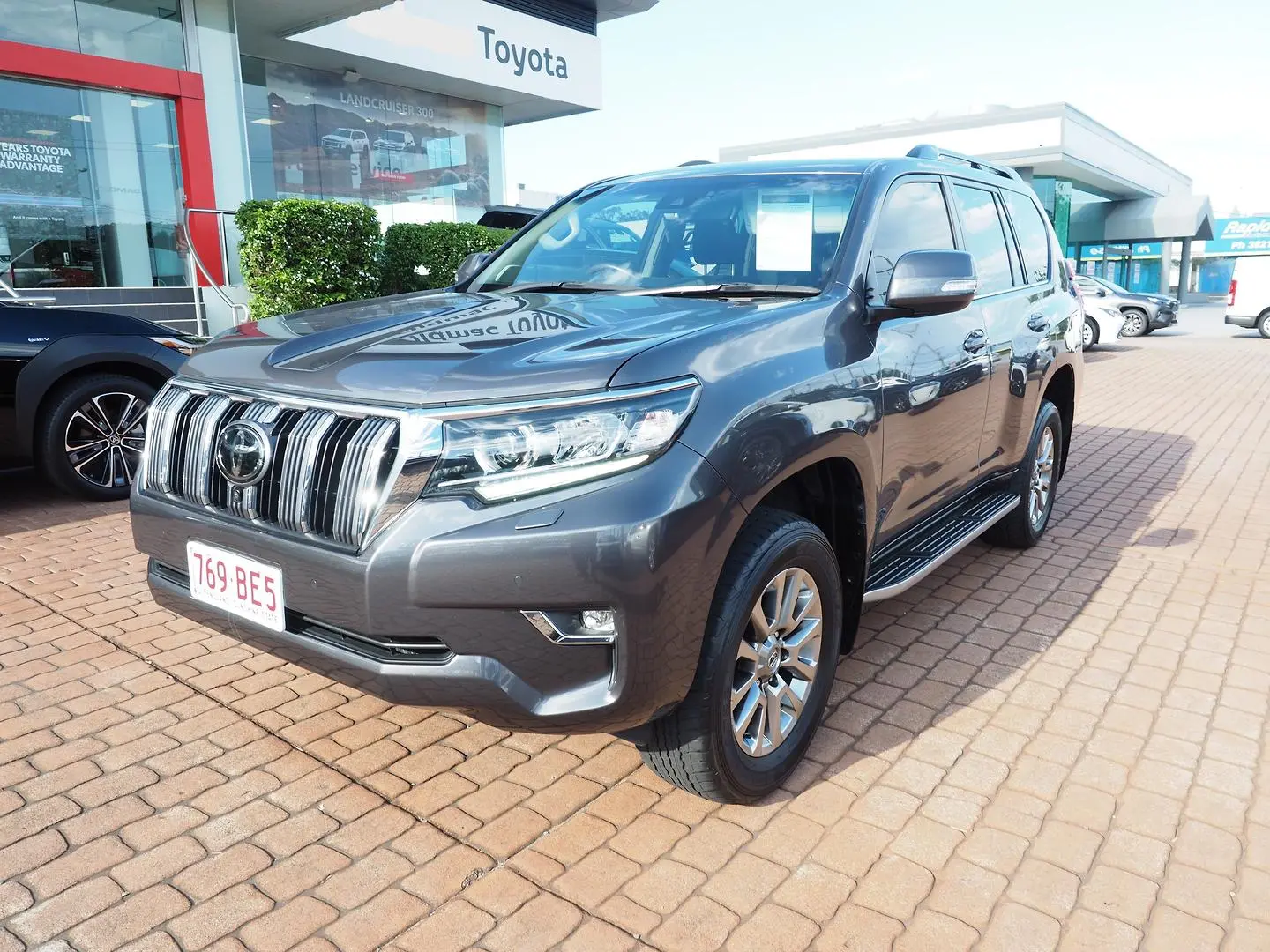 2021 Toyota Landcruiser Prado Image 9