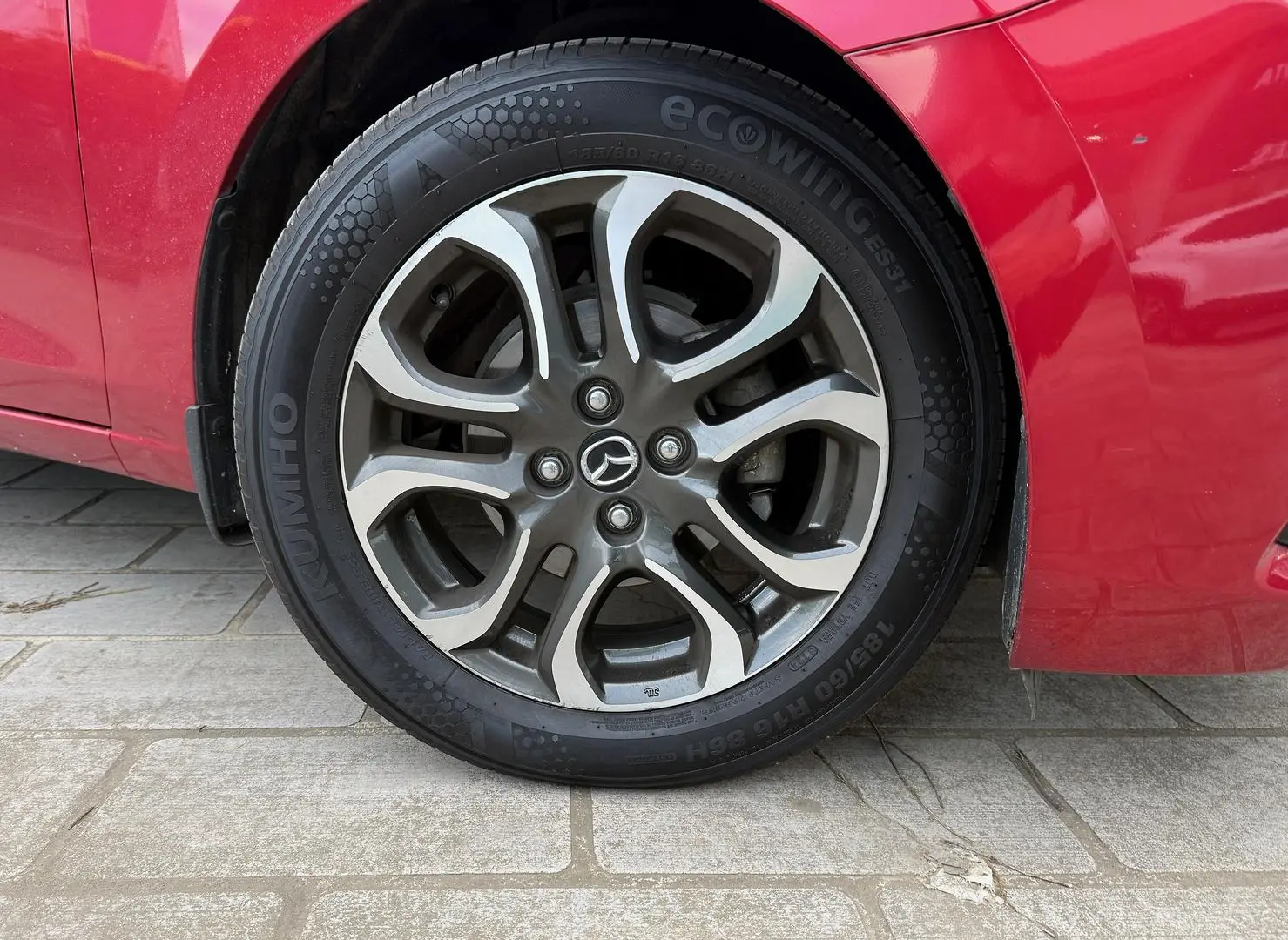 2015 Mazda 2 Gallery Image 8