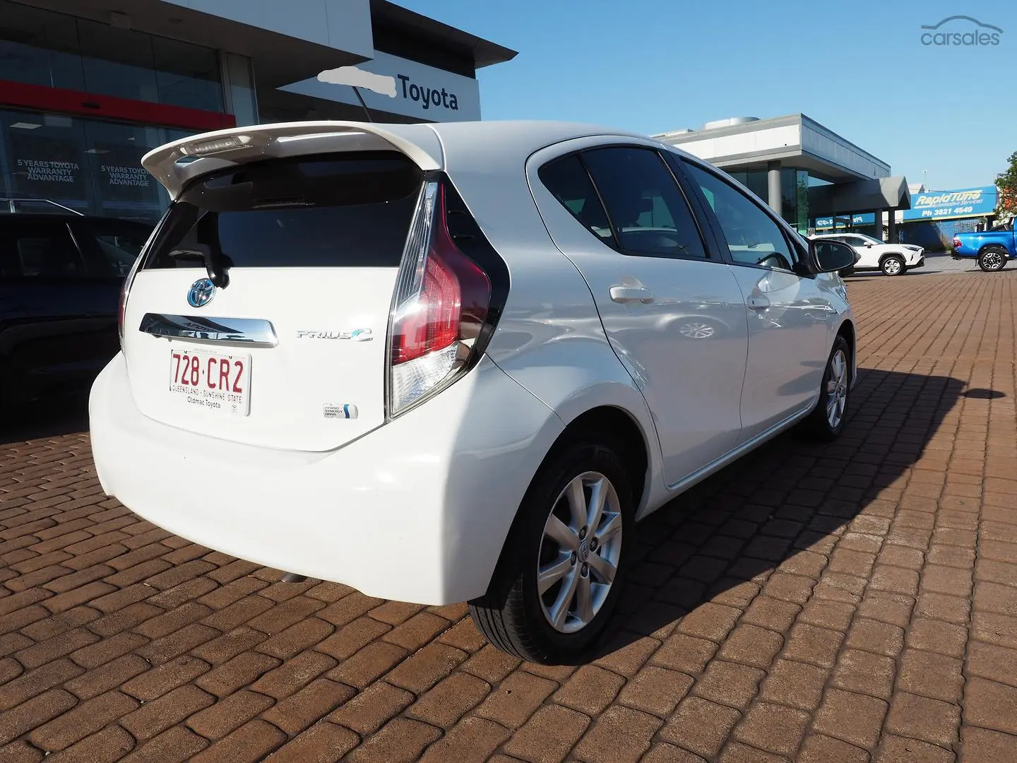 2016 Toyota Prius C Image 3