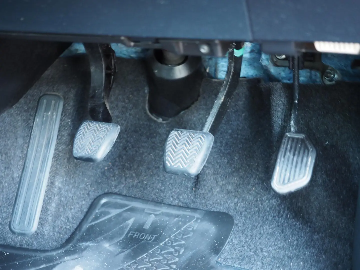 2013 Toyota RAV4 Gallery Image 26