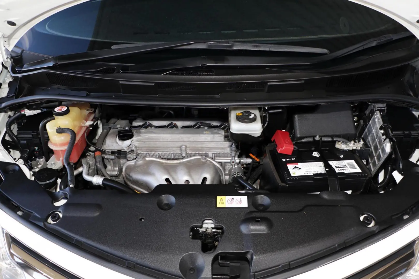 2018 Toyota Tarago Gallery Image 19