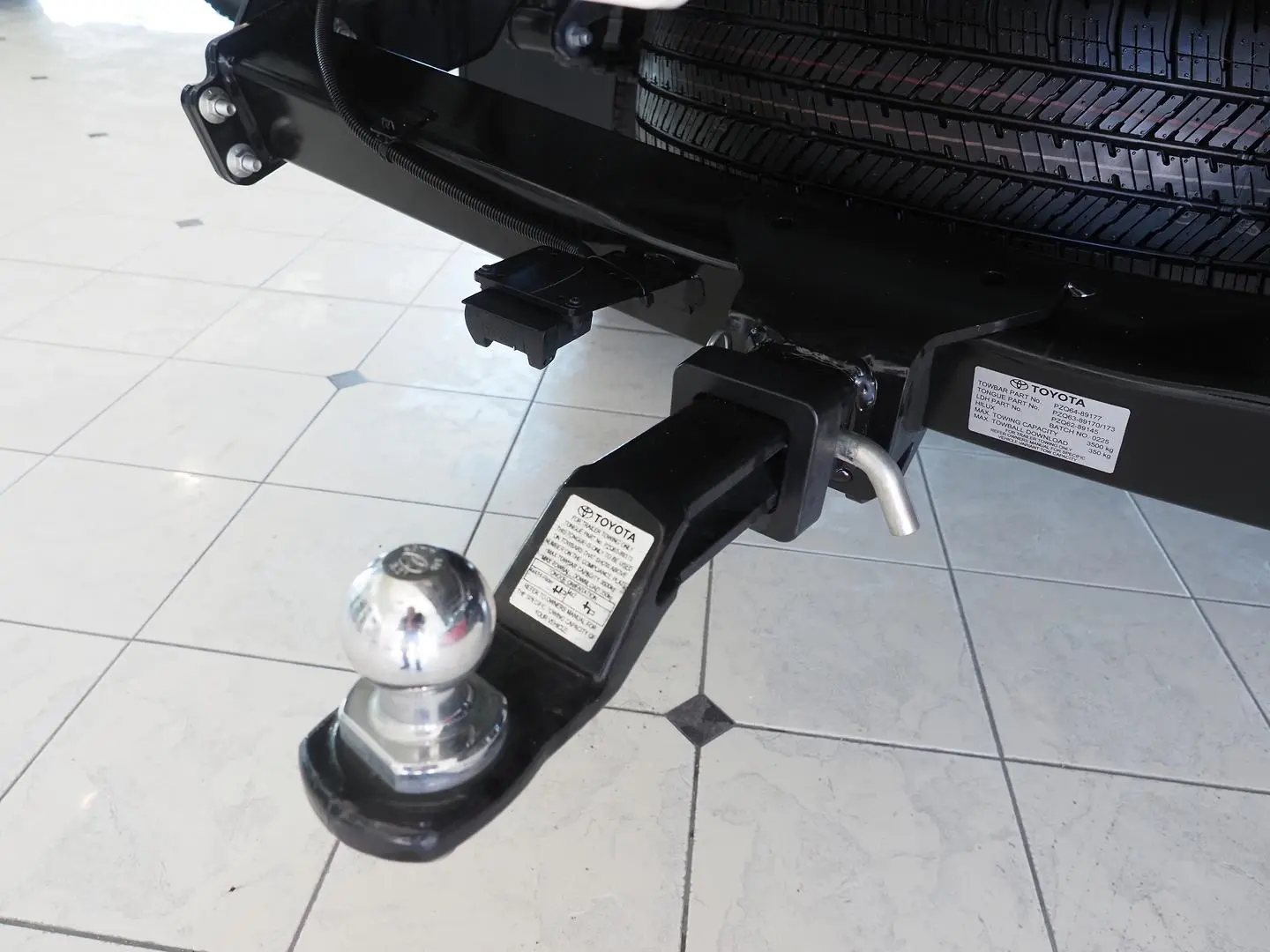 2025 Toyota Hilux Gallery Image 8