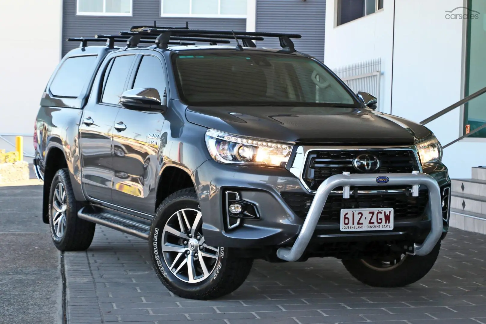 2019 Toyota Hilux Image 1