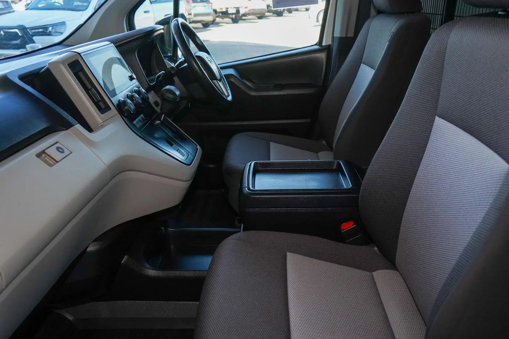 2025 Toyota Hiace Gallery Image 10