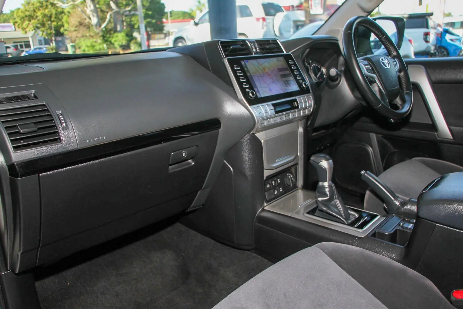 2023 Toyota Landcruiser Prado Gallery Image 7