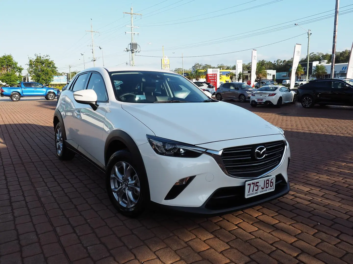 2023 Mazda CX-3 Image 1