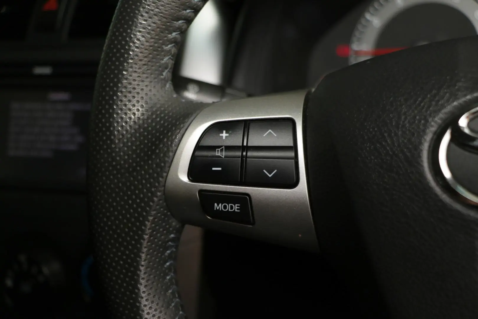 2013 Toyota Corolla Gallery Image 16