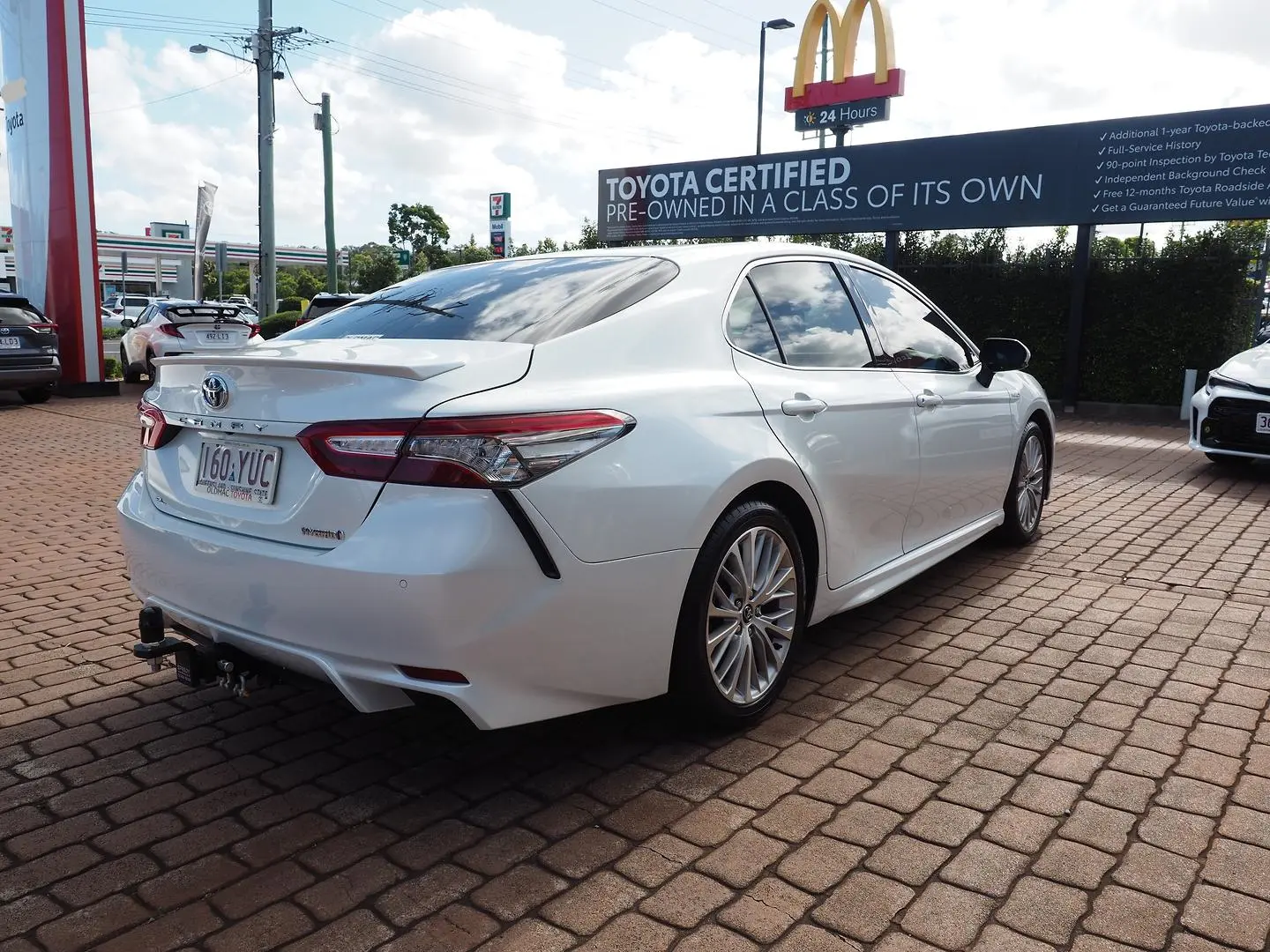 2019 Toyota Camry Image 5