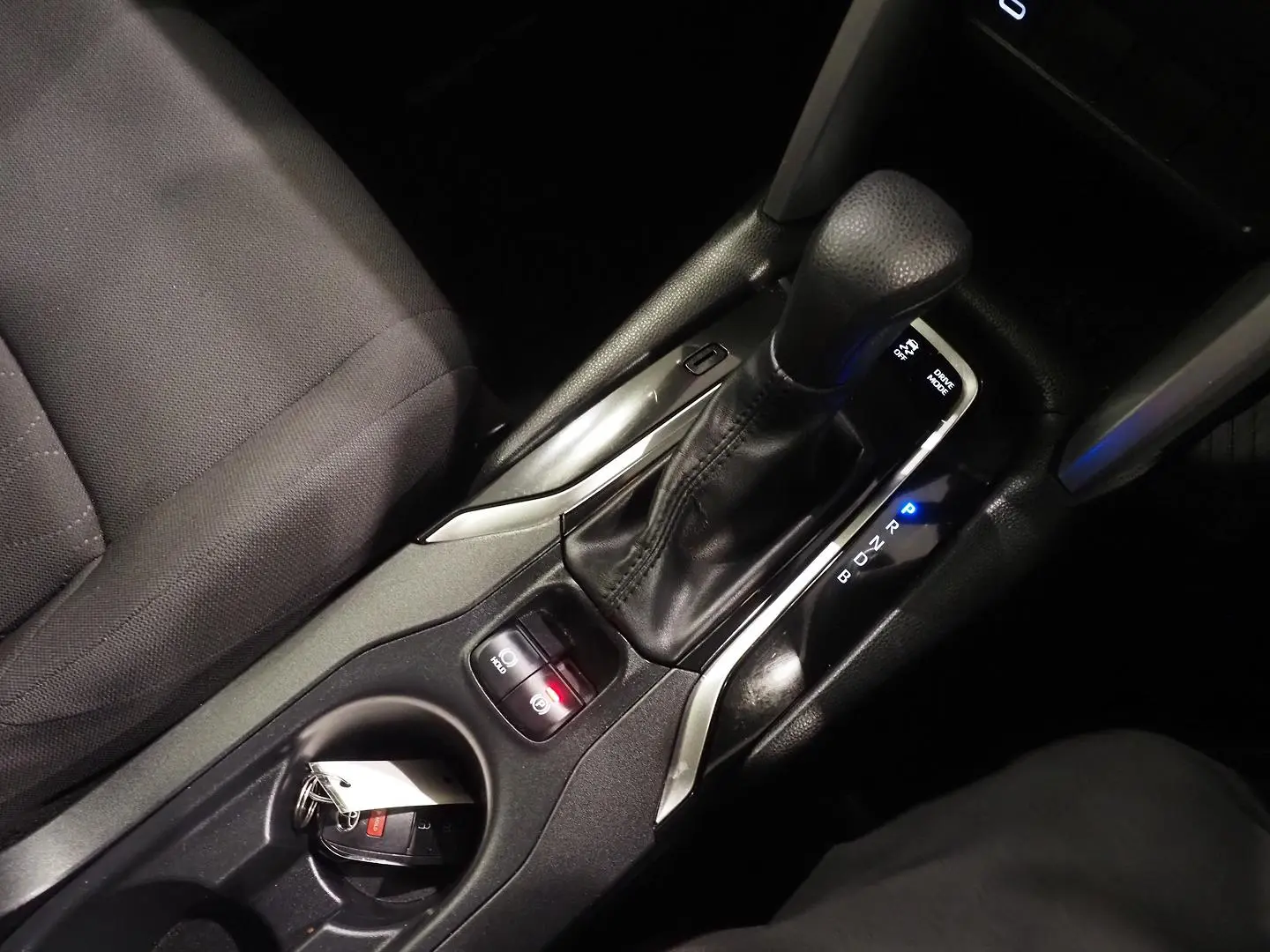 2024 Toyota Corolla Cross Gallery Image 19