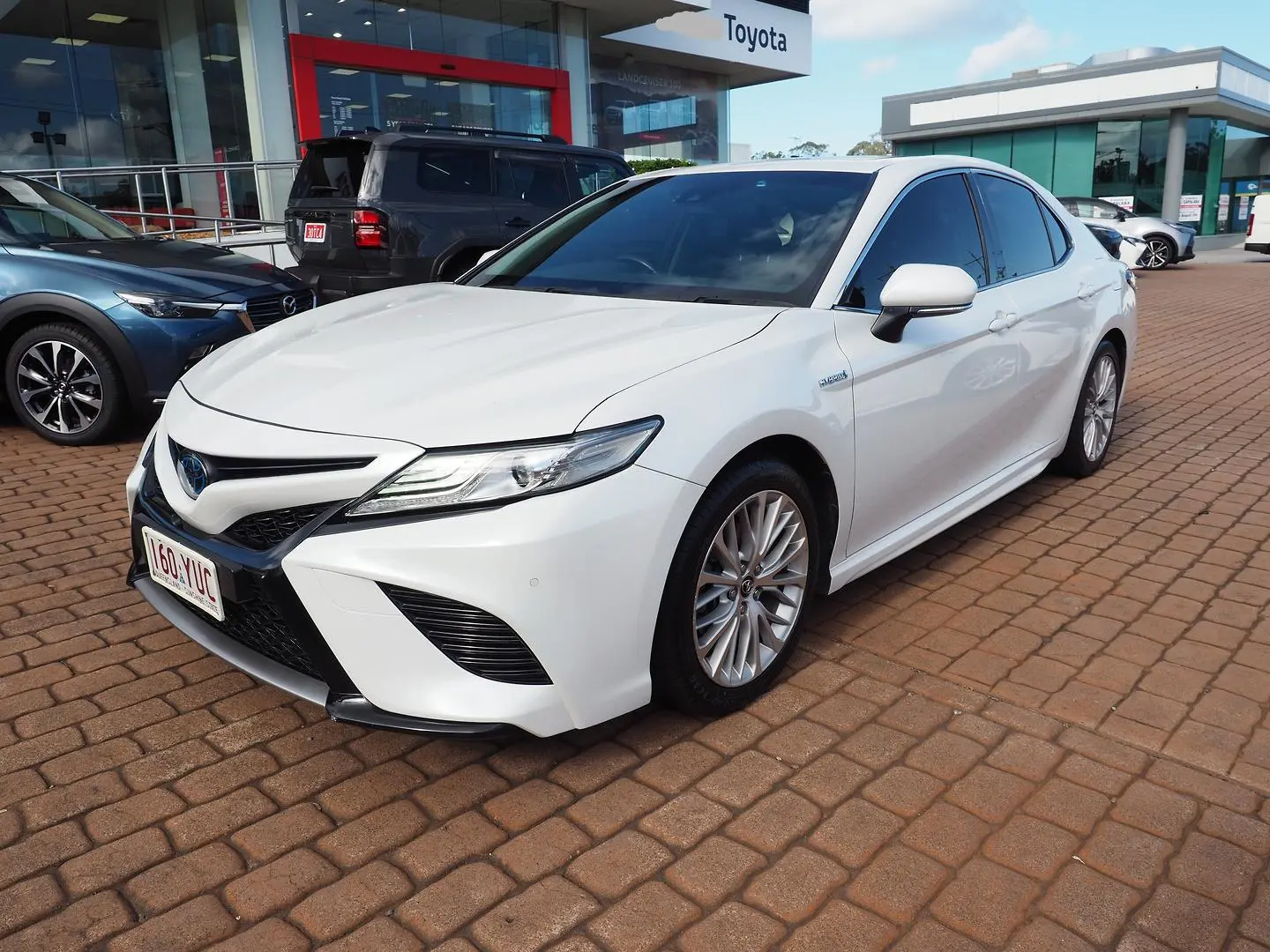 2019 Toyota Camry Image 9